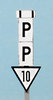 Pfeiftafel vor Wegübergang Pf 2 mit Geschwindigkeitstafel Lf 4
